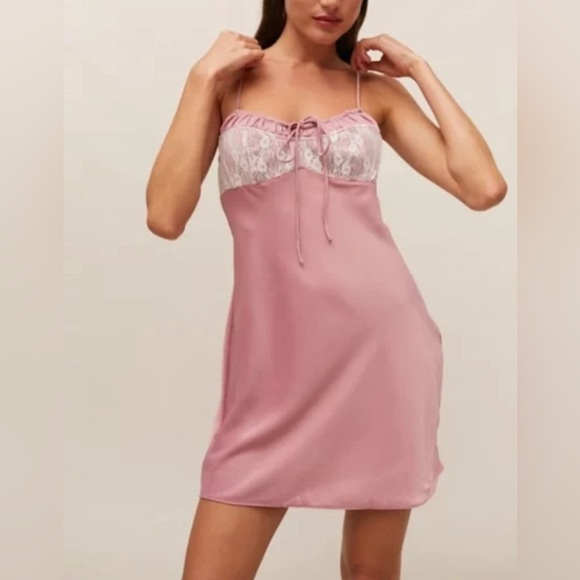 Urban Outfitters Perrie Lace-Inset Slip Dress Women’s Size Small Mauve Pink - Picture 2 of 16